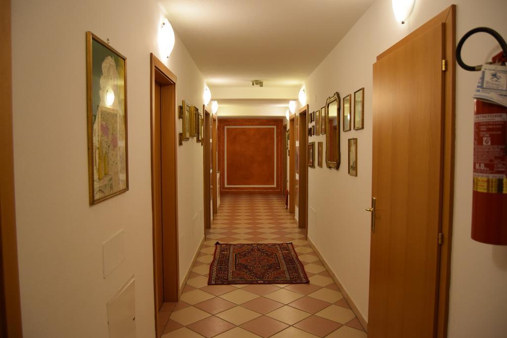 Affittacamere Lago Rotondo Mezzana (Trentino Alto Adige) Exterior foto